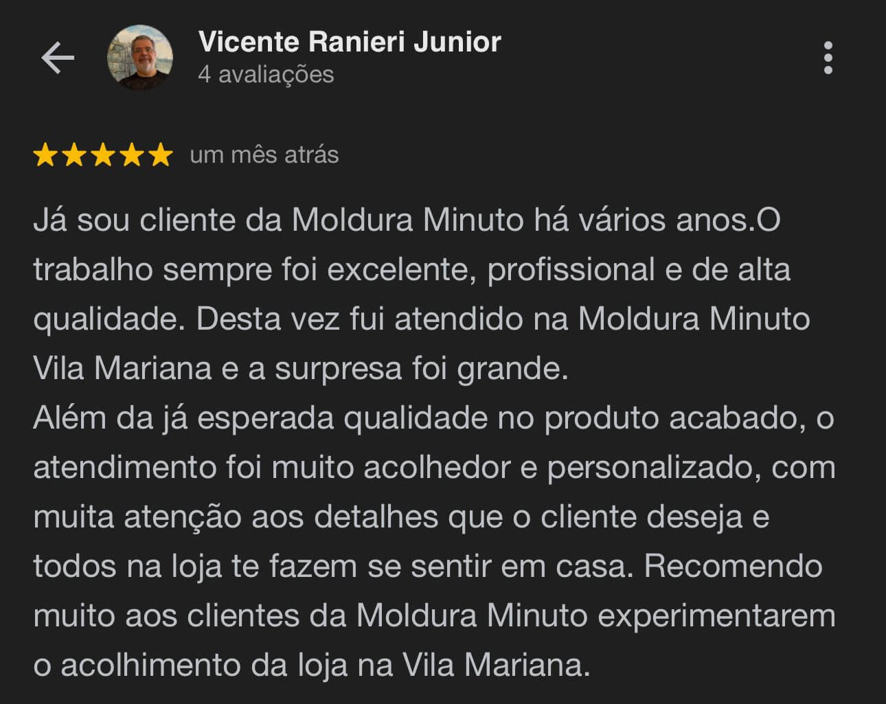 Depoimento sobre a qualidade do atendimento e das molduras para projetos diversos da molduraria Moldura Minuto